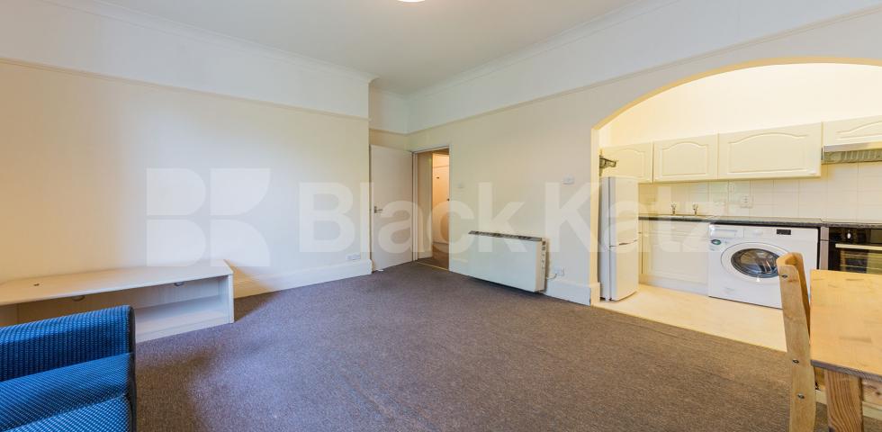 Spacious two bed set within a period house minutes to tube and shops Camden Road, Camden